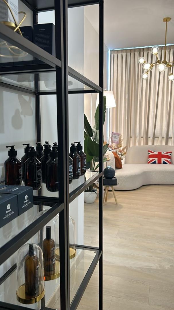 Store Gallery Image 8